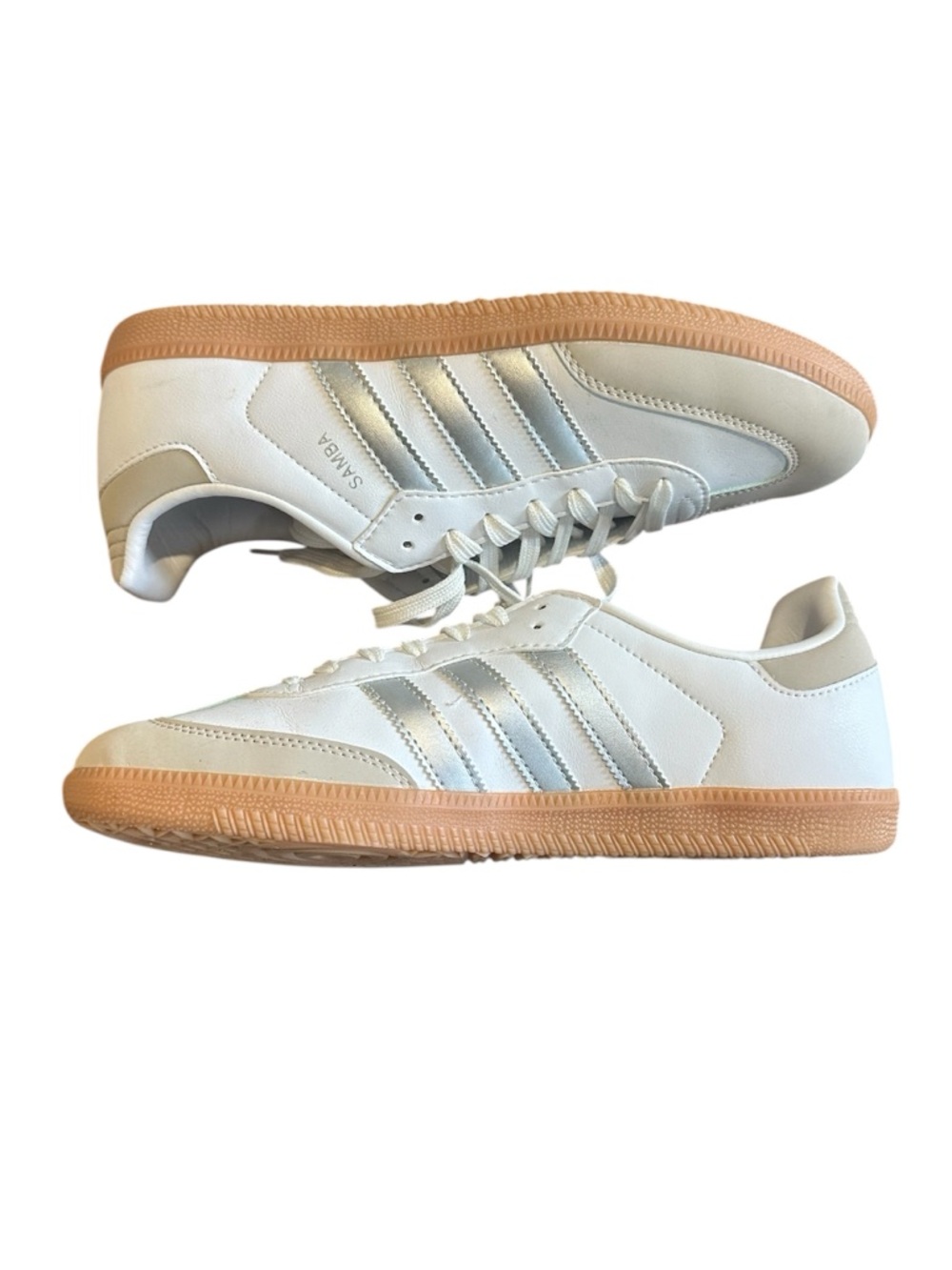 Adidas Sambas OG Sneakers Tennis Shoes White and Silver New Men’s Size 9